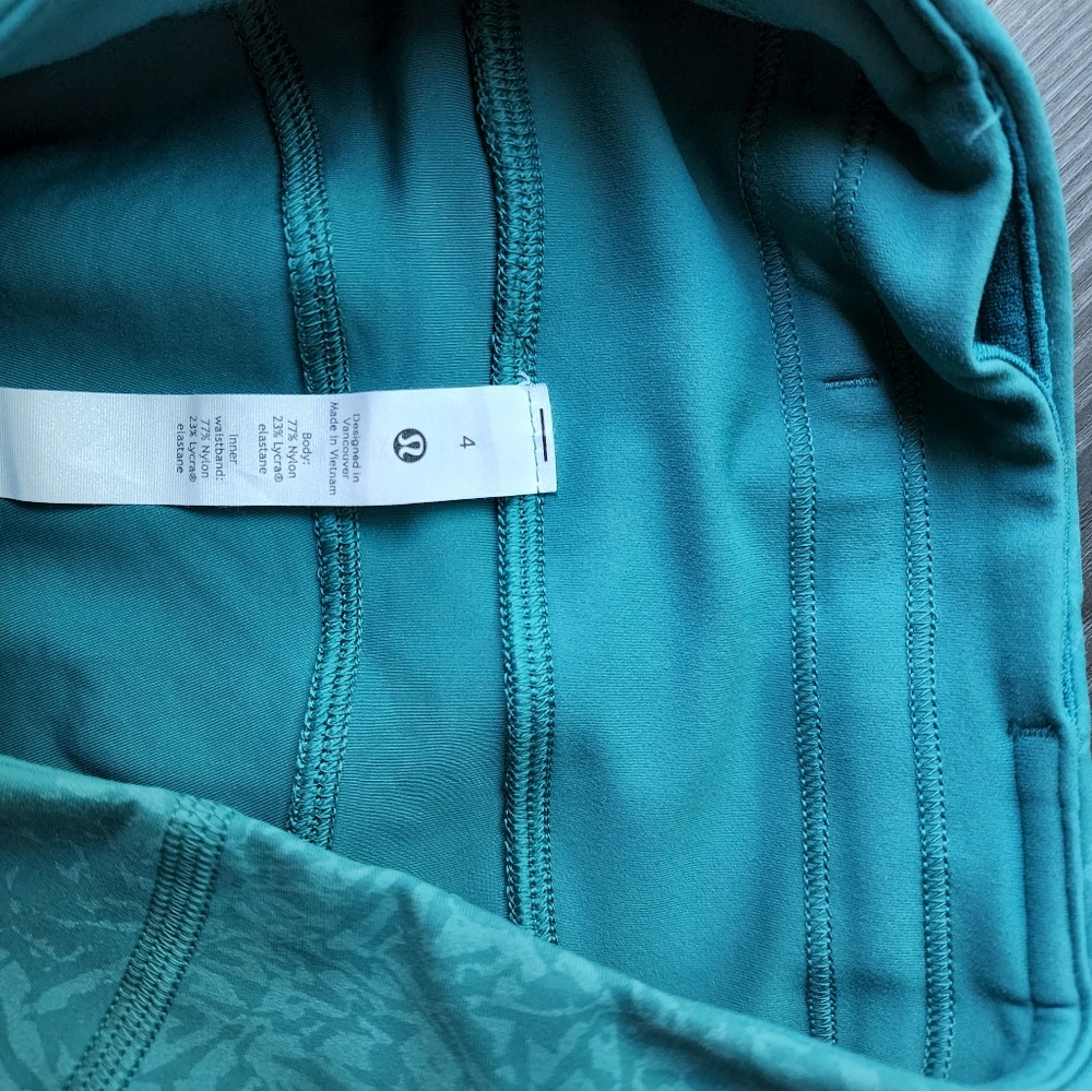 Lululemon leggings - Picture 3 of 7